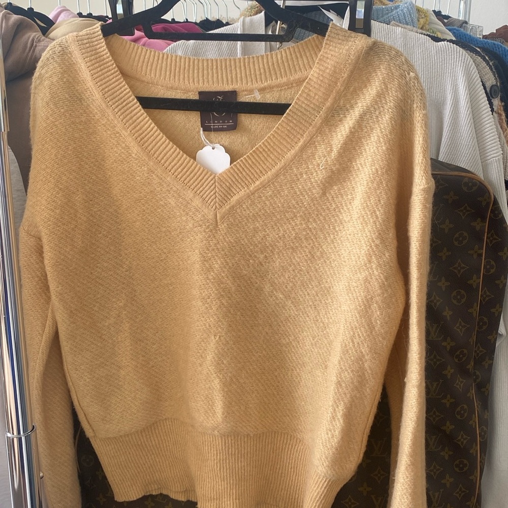 Light yellow/ cream Ekaterina sweater